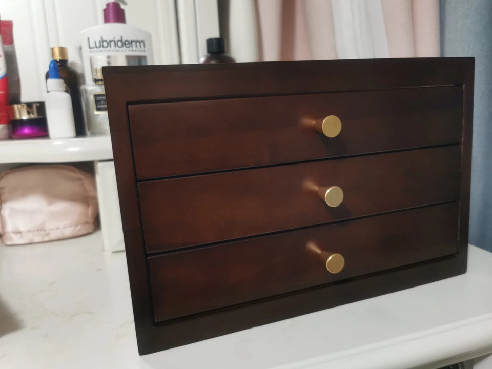 Solid wood jewelry box simple modern jewelry box