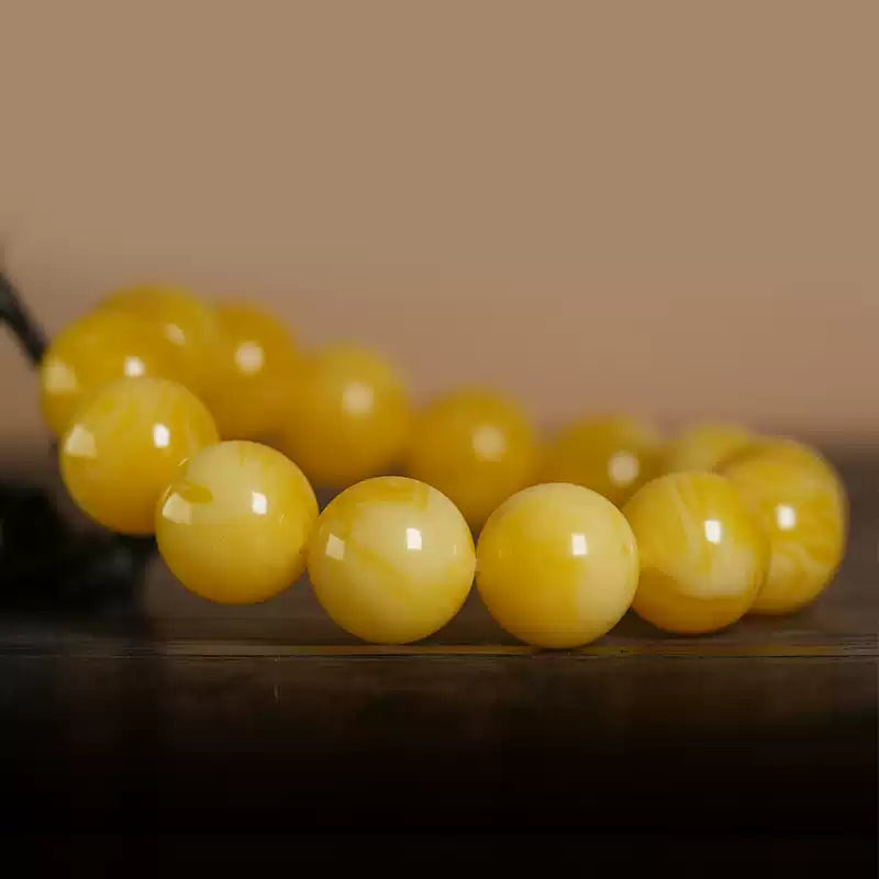 Natural authentic beeswax bracelet chicken oil yellow amber bracelet