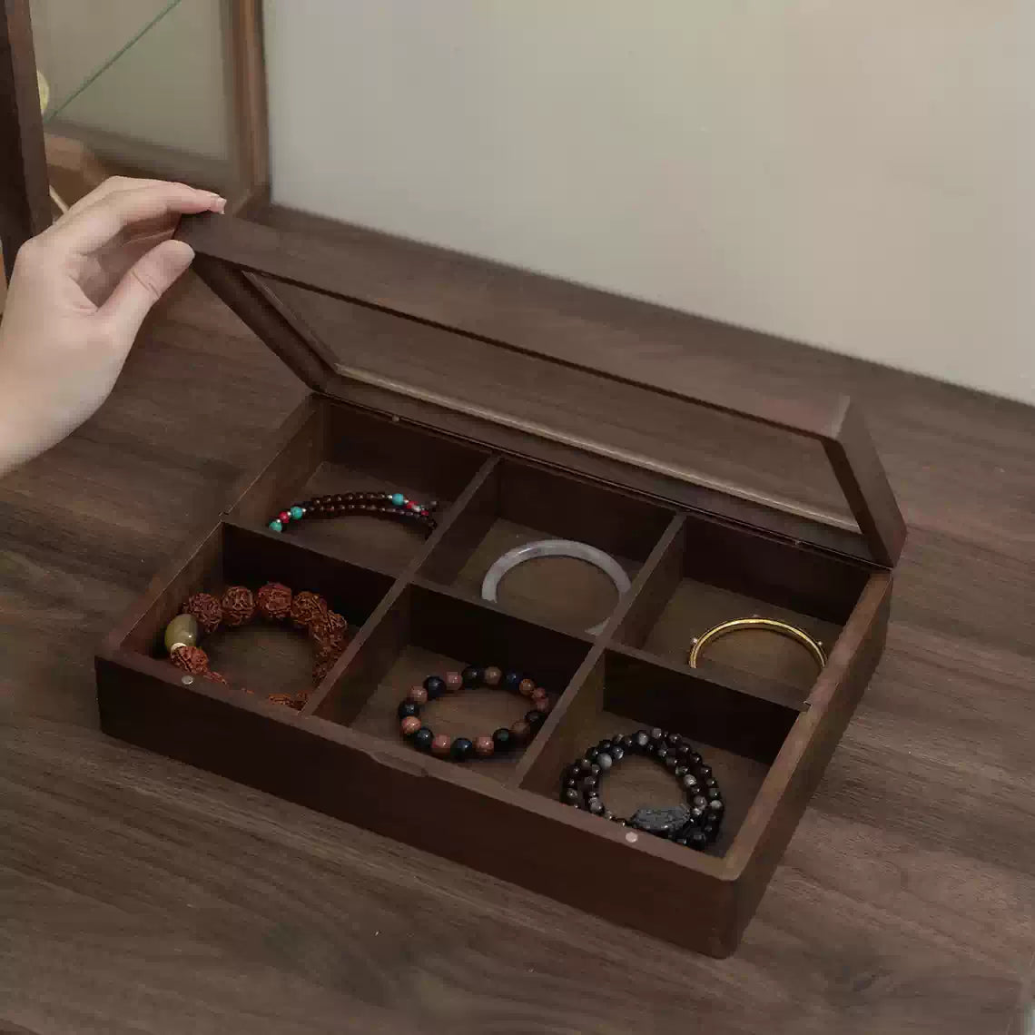 Vintage solid wood crystal bracelet storage jewelry box